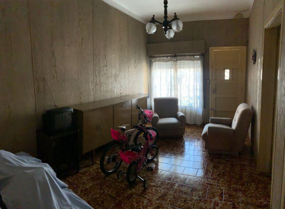 NUEVO VALOR, PH 4AMB. CON PATIO, TERRAZA Y GRANDES POSIBILIDADES DE AMPLIAR!!!