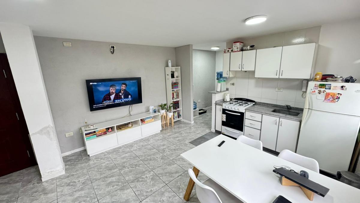 Excelente Departamento de 2 Ambientes Lanus 3
