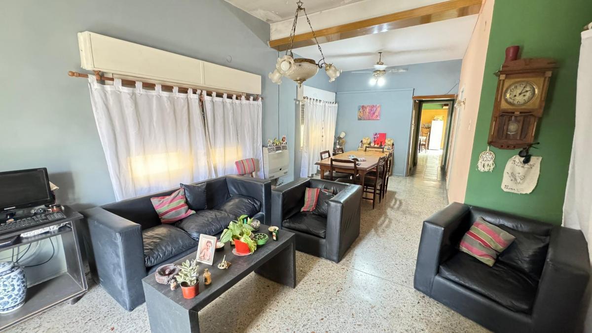 Vivienda Multifamiliar Sobre Gran Lote de 48 M! Lanus 1