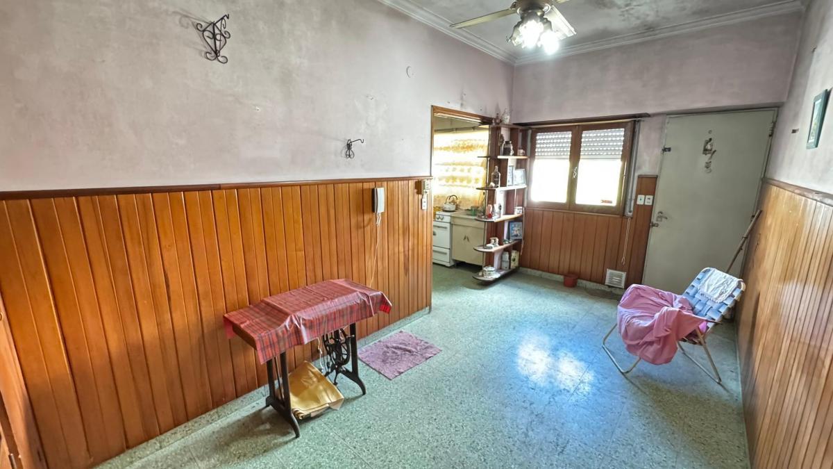 Vivienda Multiproposito en Venta en Lanus 5