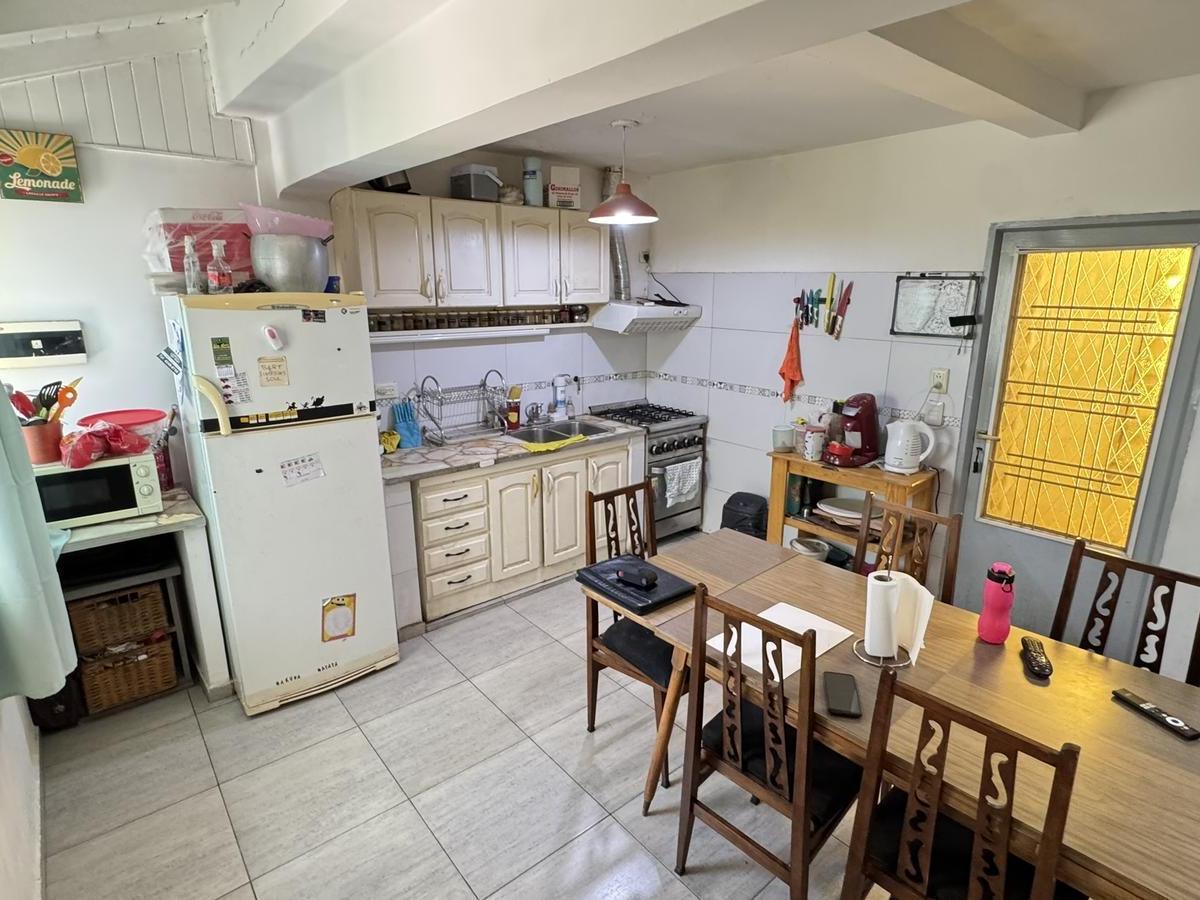 PH 4 Amb. en Venta en Lanus 2