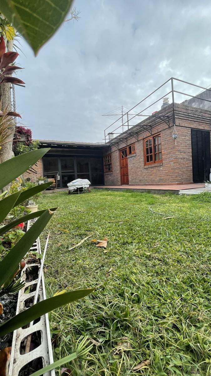 Casa en Venta de 5 Amb en Lanus 5