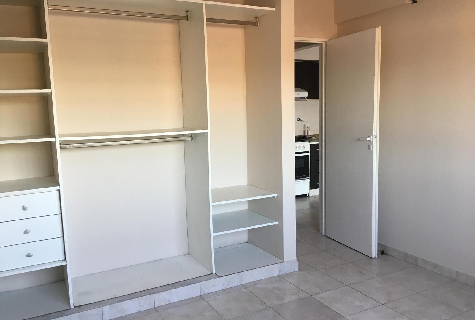 Foto de Departamento en alquiler en Remedios De Escalada, Lanús., imagen 4