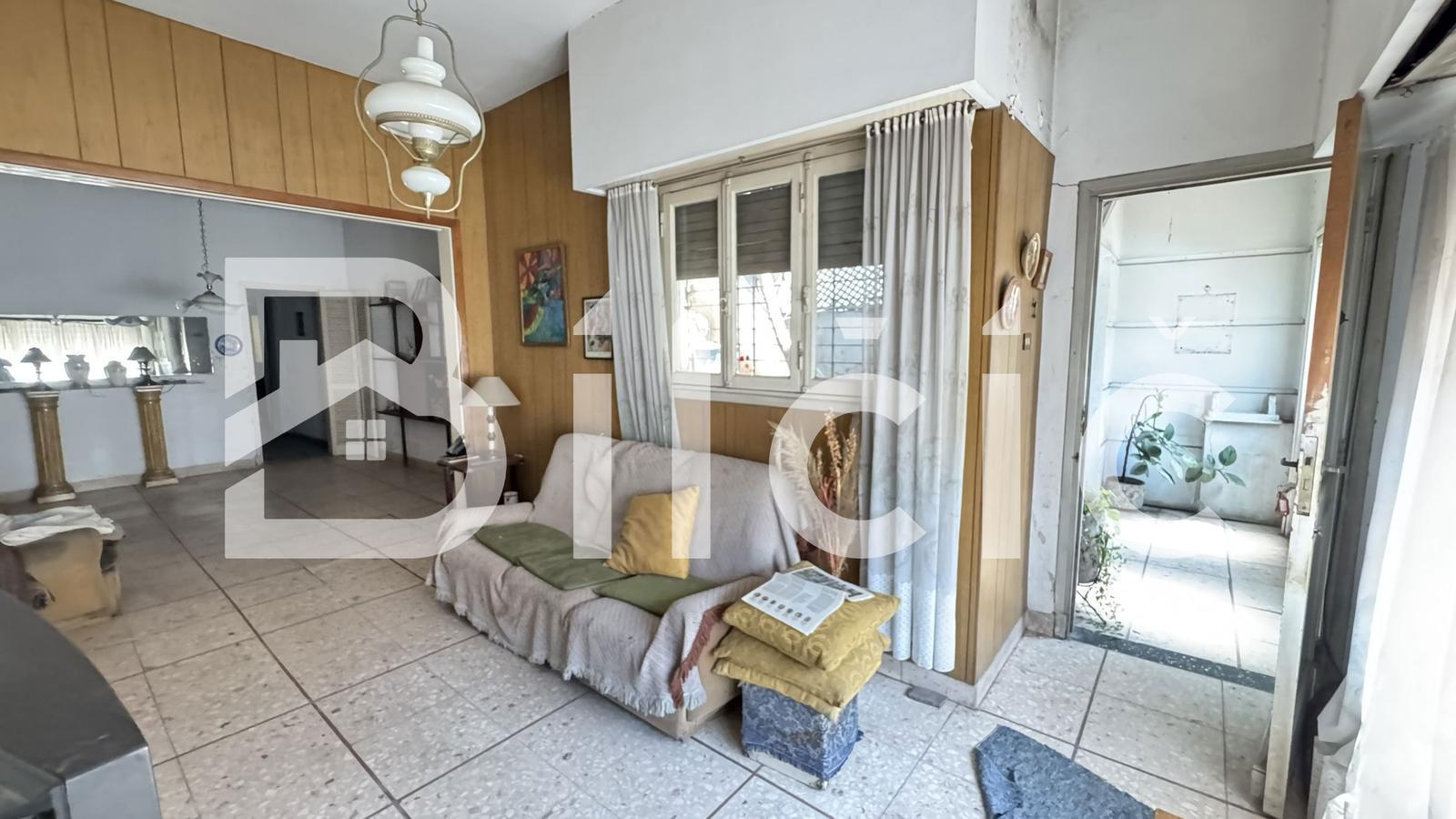 Casa en Venta de 6 amb en Lanús Oeste