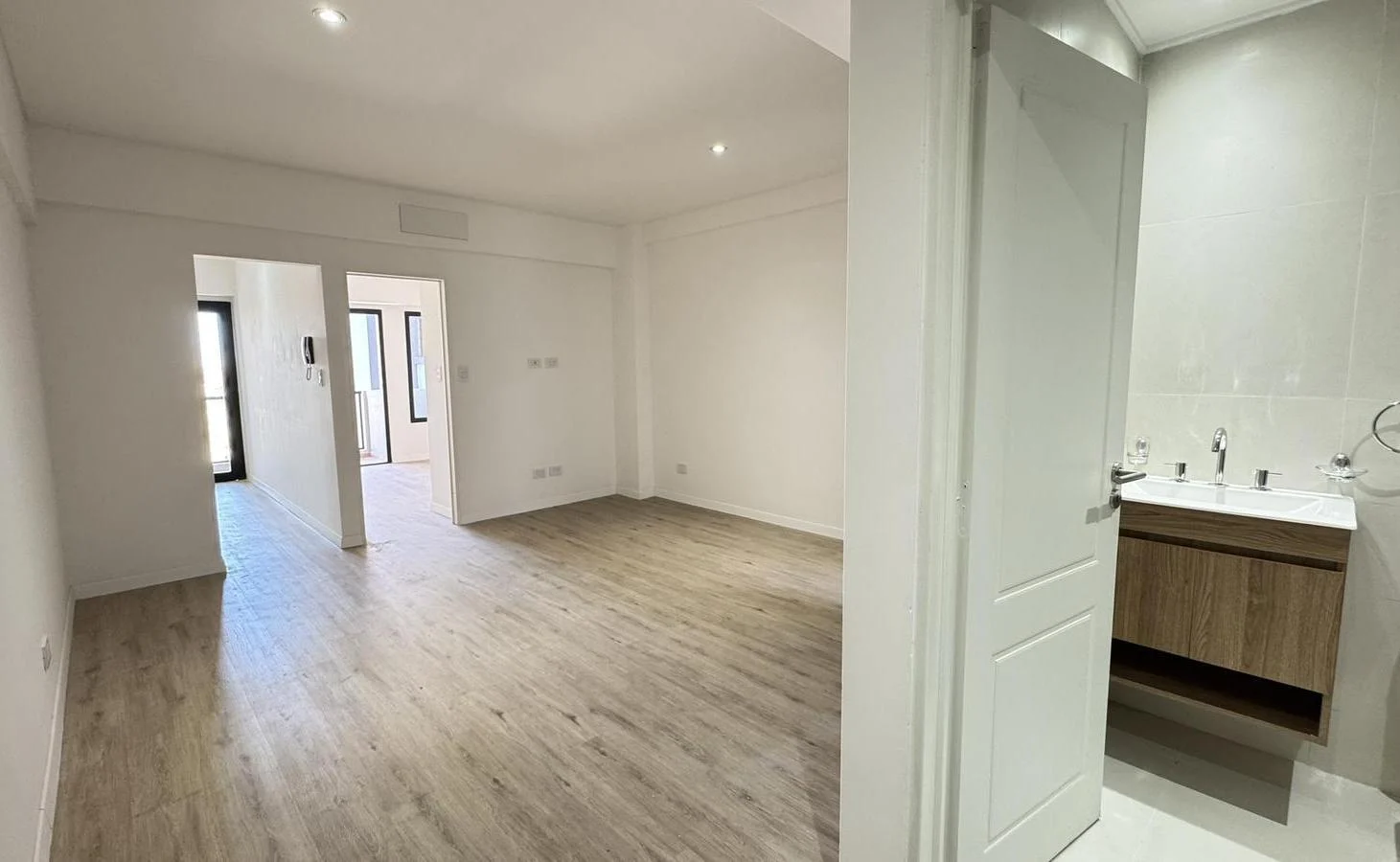 Foto de Departamento en Venta de 2 amb A ESTRENAR EN LANUS, imagen 5