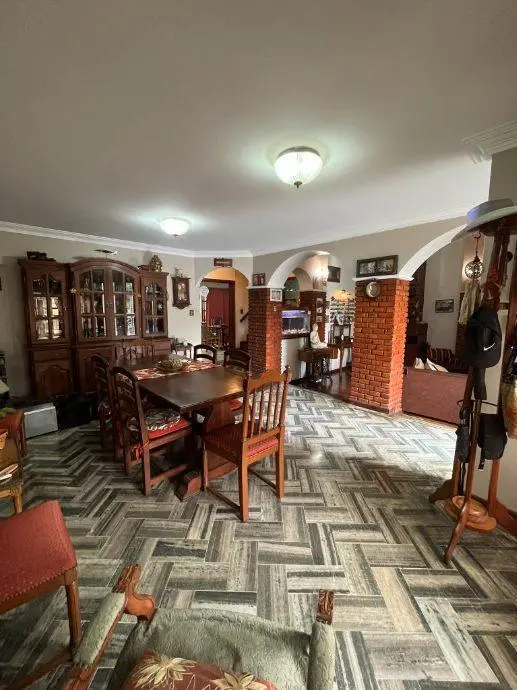 Casa en Venta en Lanús Oeste 5