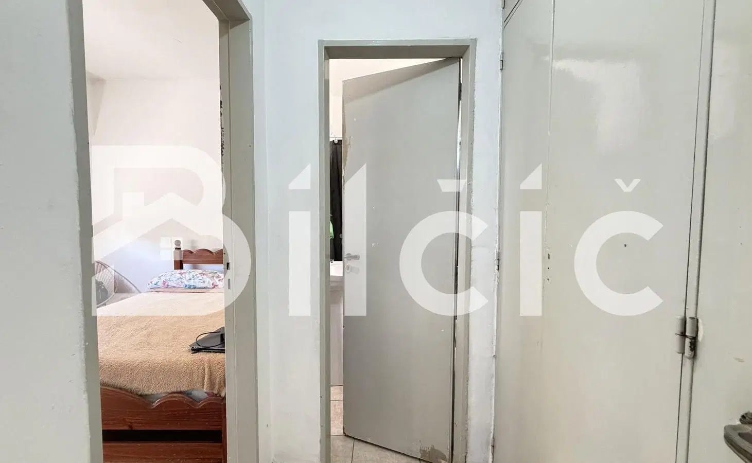 Departamento en Venta y Alquiler de 2 amb en Lanús Oeste 5