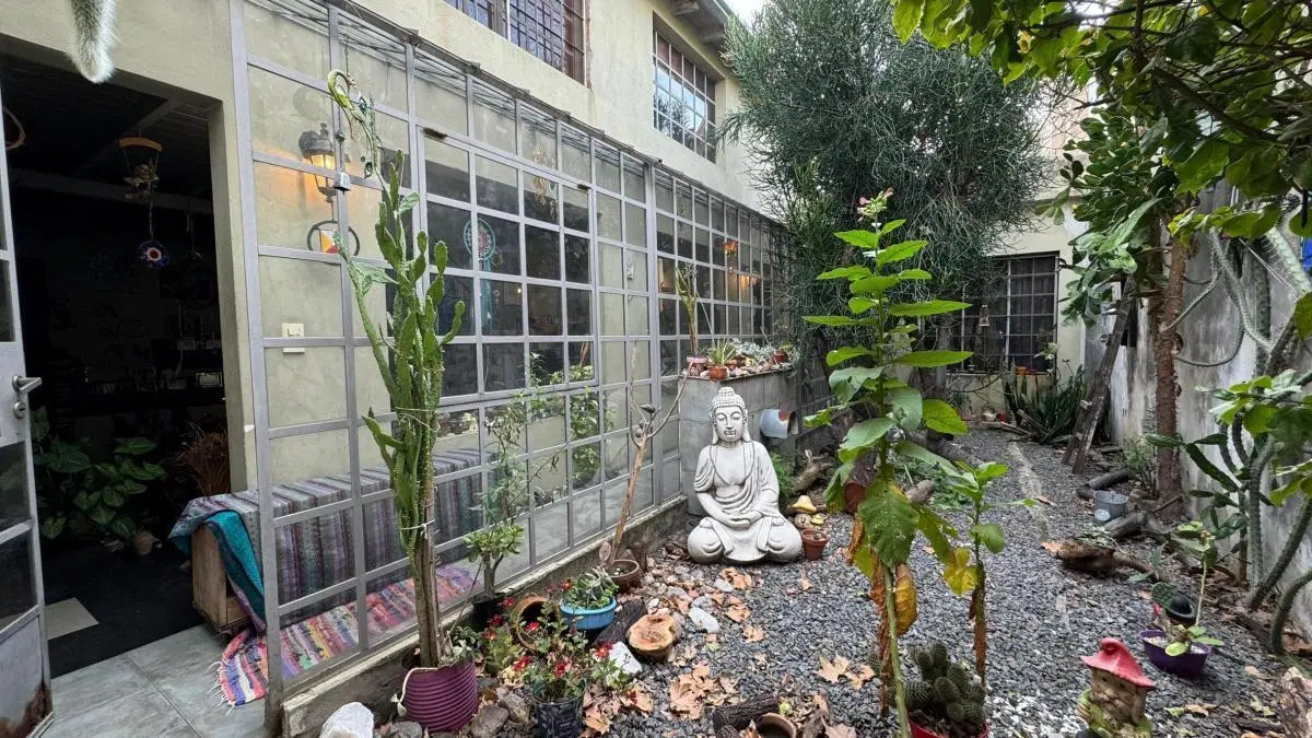 EXCLUSIVO PH CON FONDO LIBRE CENTRO DE LANÚS 3