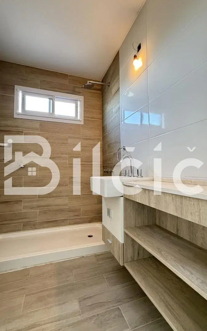 Departamento en Venta y Alquiler en Lanús Oeste 3