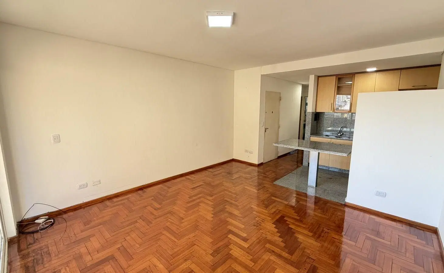 Departamento en Alquiler en Lanús Este 4