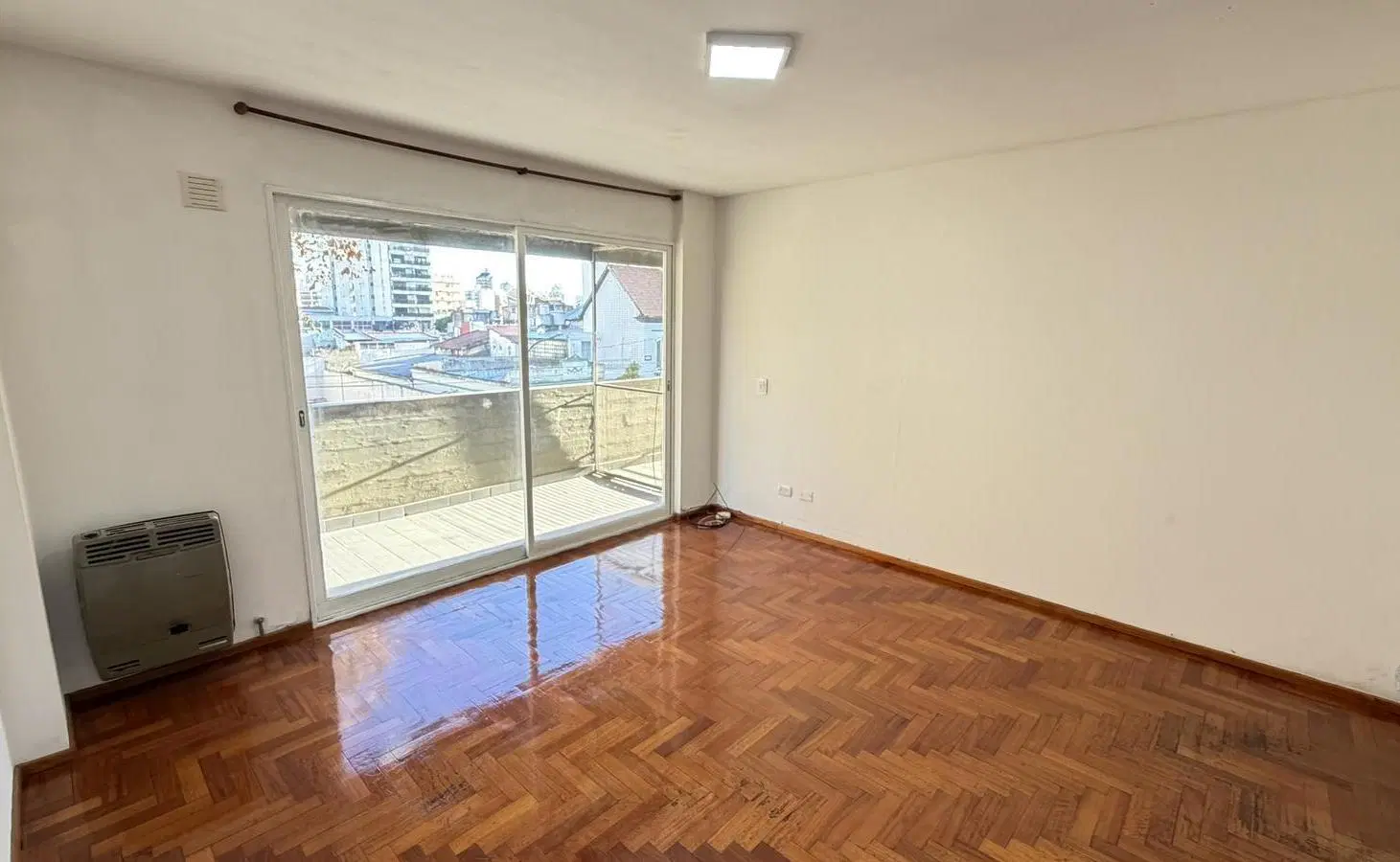 Departamento en Alquiler en Lanús Este 1