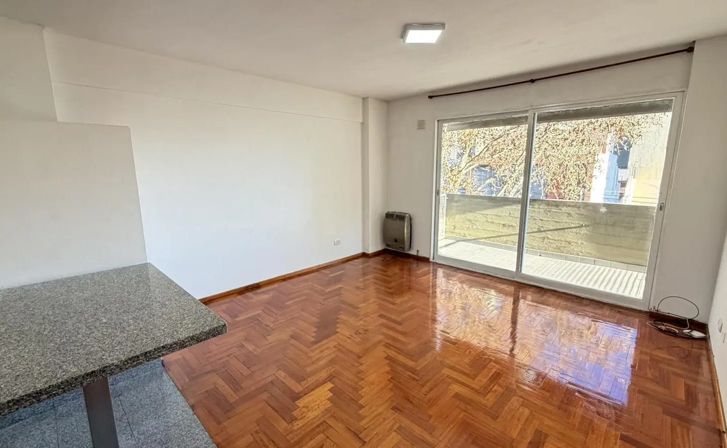 Departamento en Alquiler en Lanús Este 2