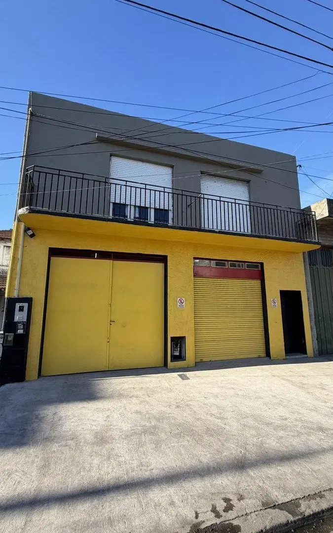 Galpón en Alquiler en Lanús Este 4