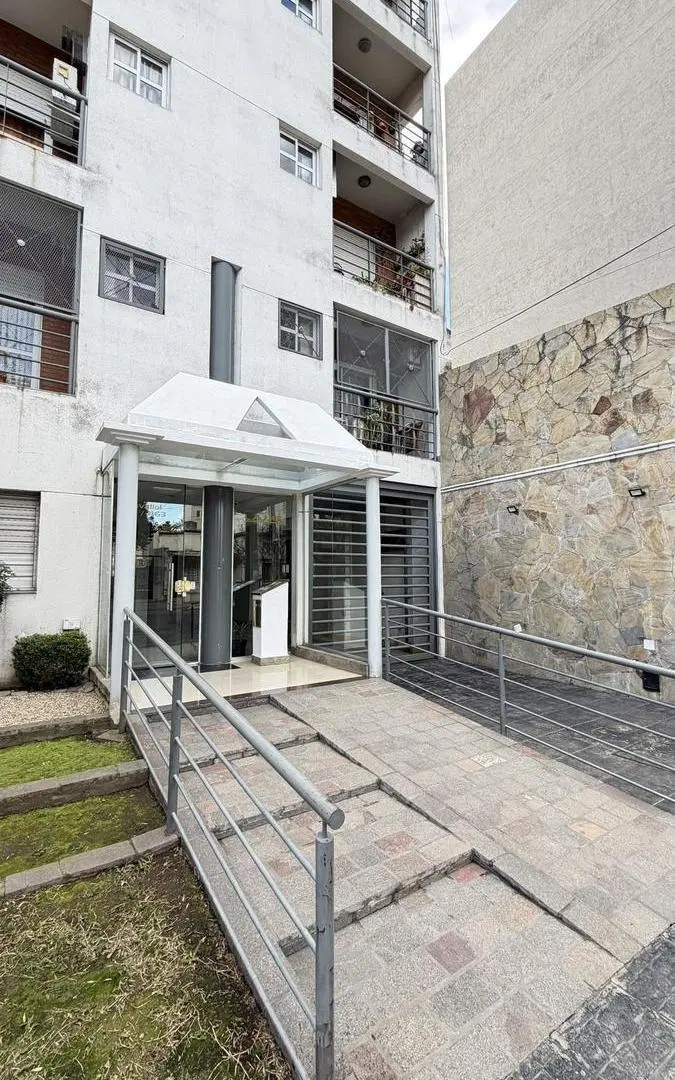 Departamento en Alquiler en Lanús Oeste 2