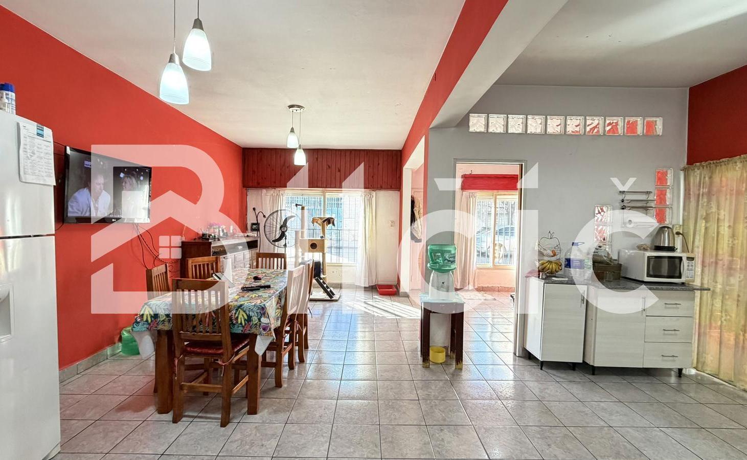 Foto de Casa en Venta en Lanús Oeste, imagen 3