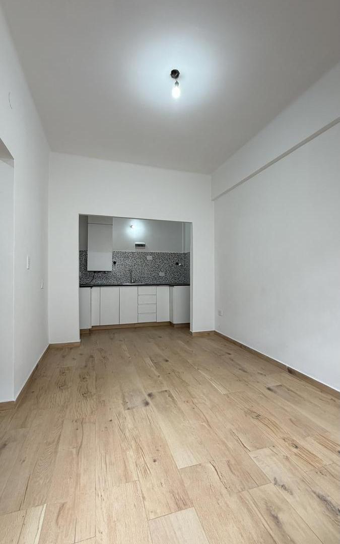 Foto de PH en Alquiler en Lanús Oeste, imagen 3