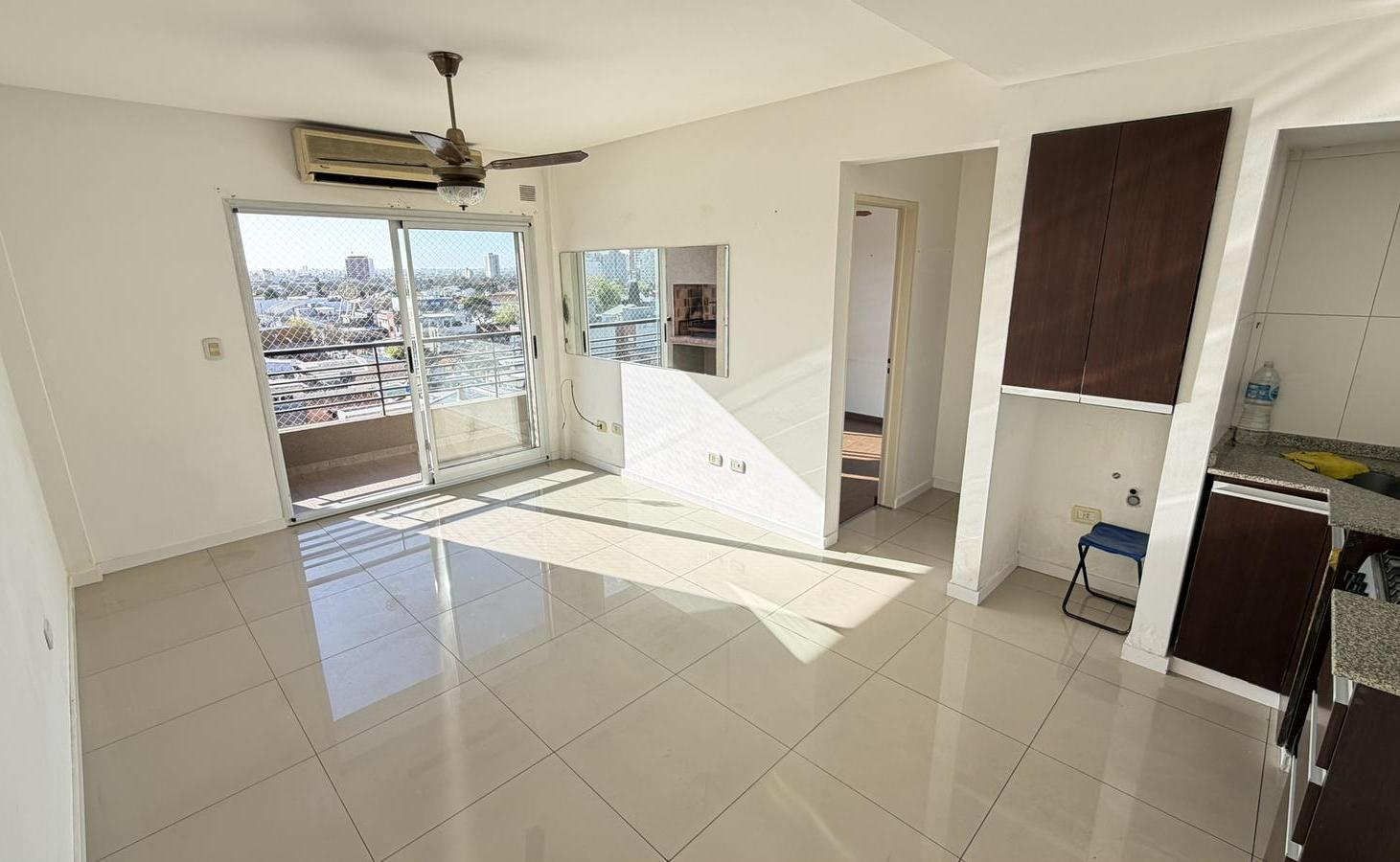 Foto de Departamento en Alquiler en Lanús Este, imagen 1