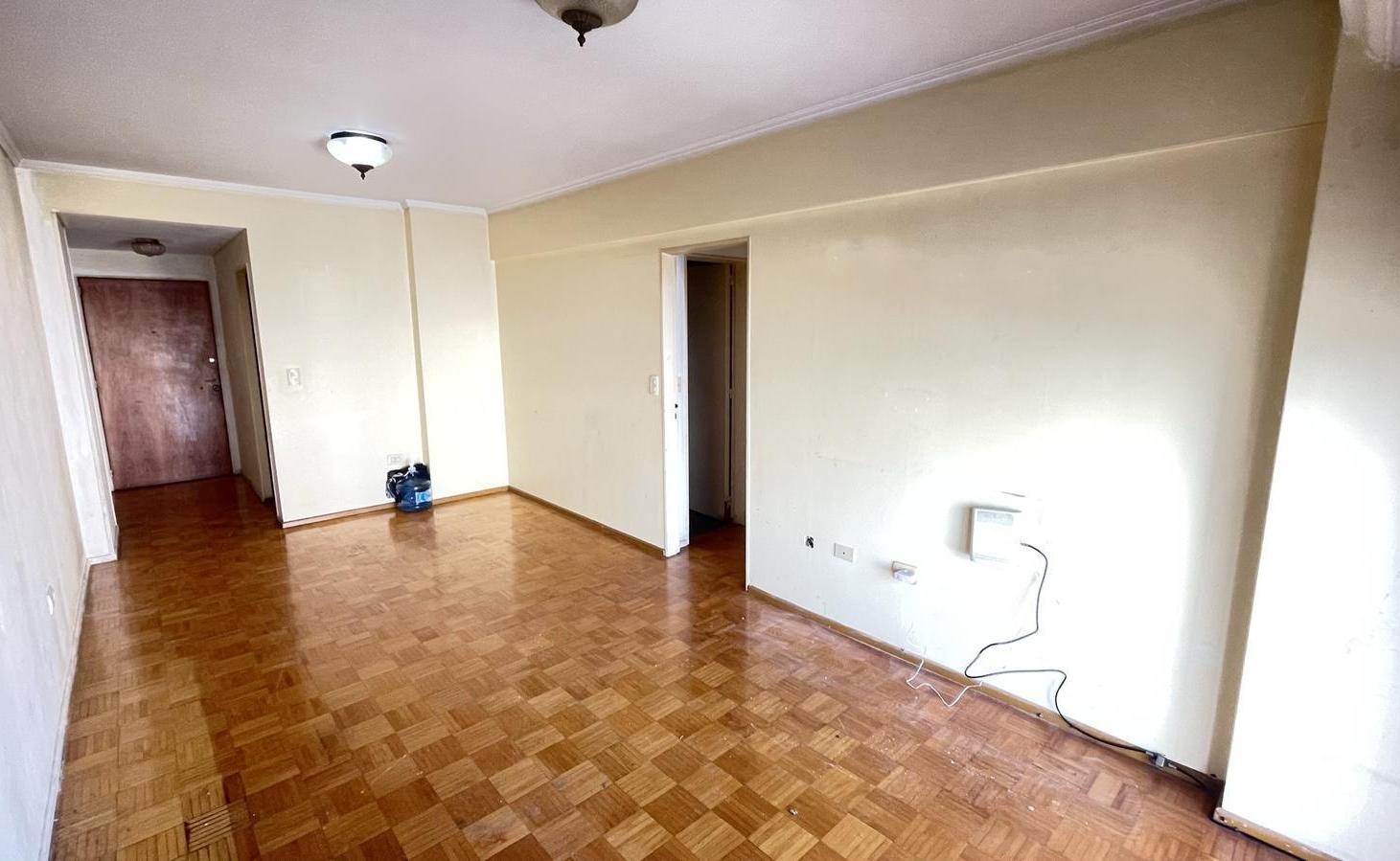 Foto de Departamento en Alquiler en Lanús Oeste, imagen 1