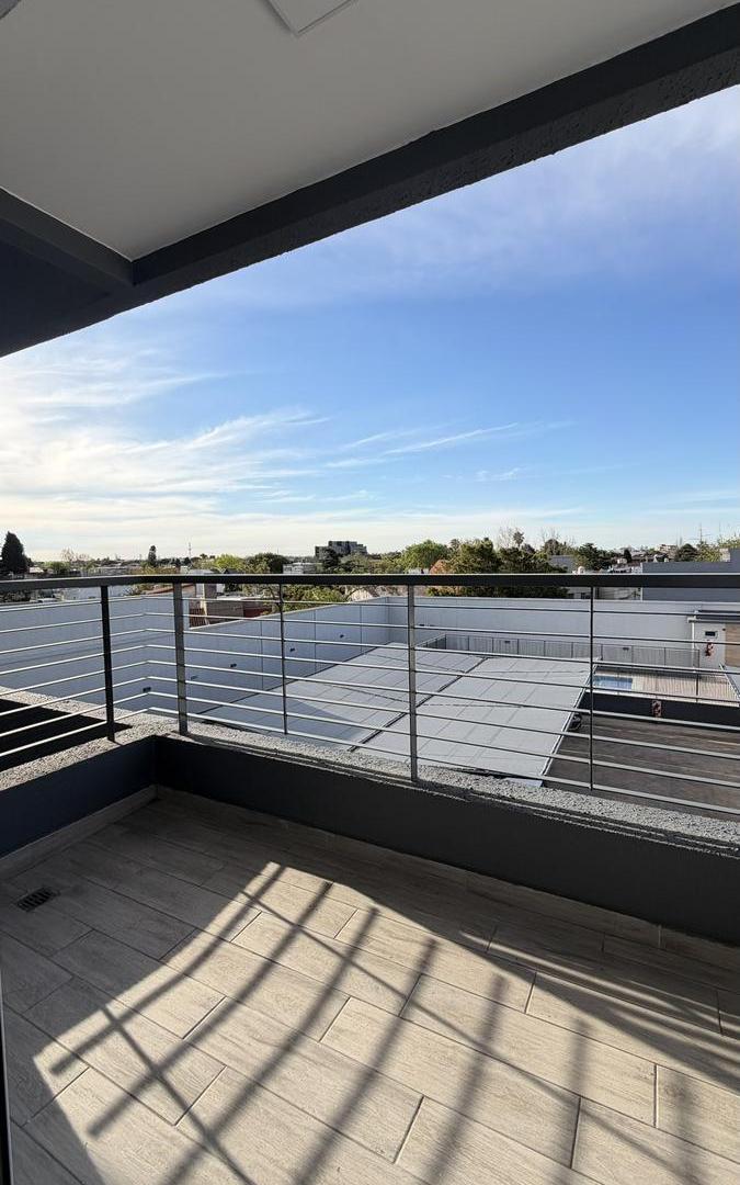 Foto de Departamento en Alquiler en Lanús Oeste, imagen 4