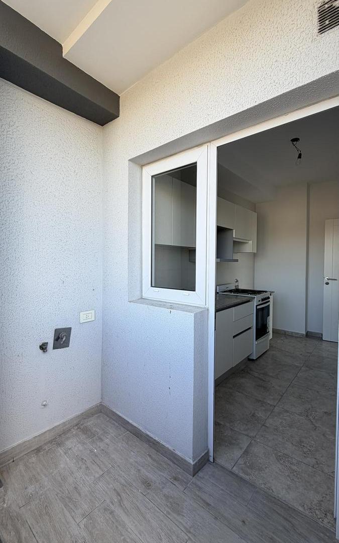 Foto de Departamento en Alquiler en Lanús Oeste, imagen 4