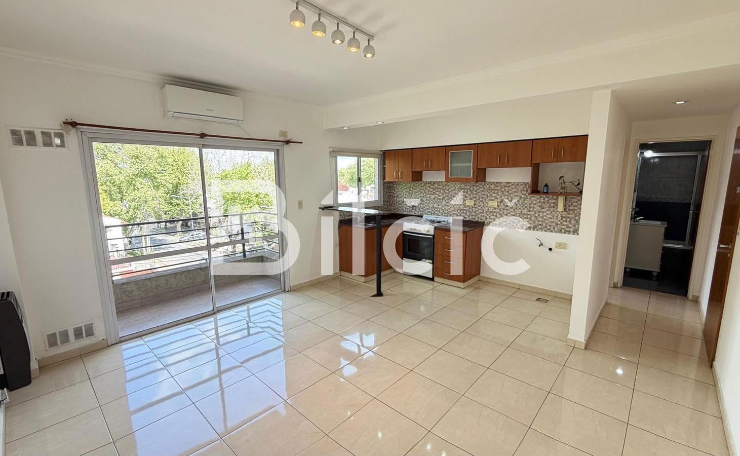 Foto de Departamento en Alquiler en Lanús Oeste, imagen 5