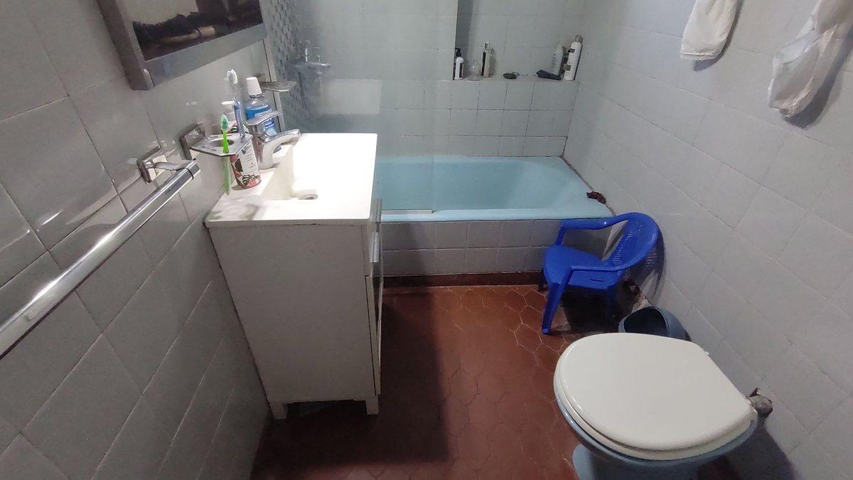 Casa 6 Amb. en Barrio El Cortijo, Malvinas Arg. 2