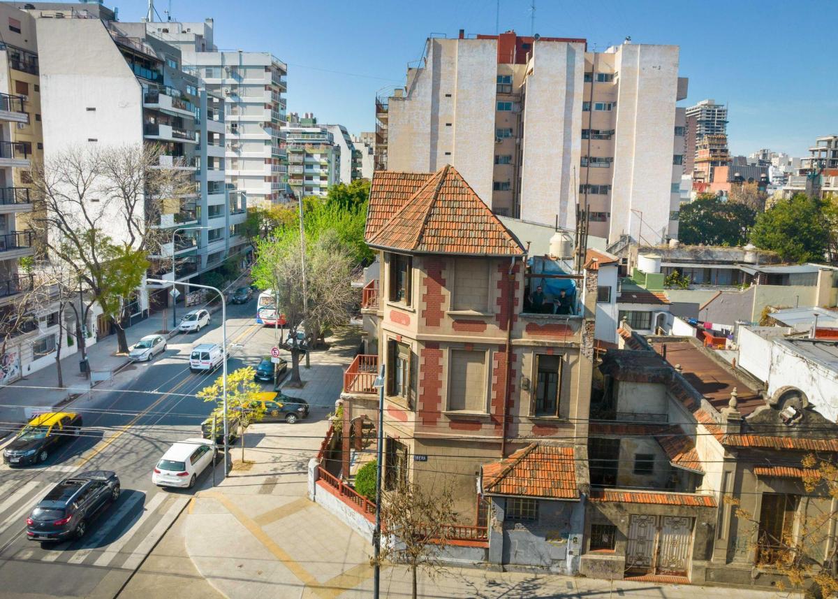 Venta Casa de Estilo Nuñez 1