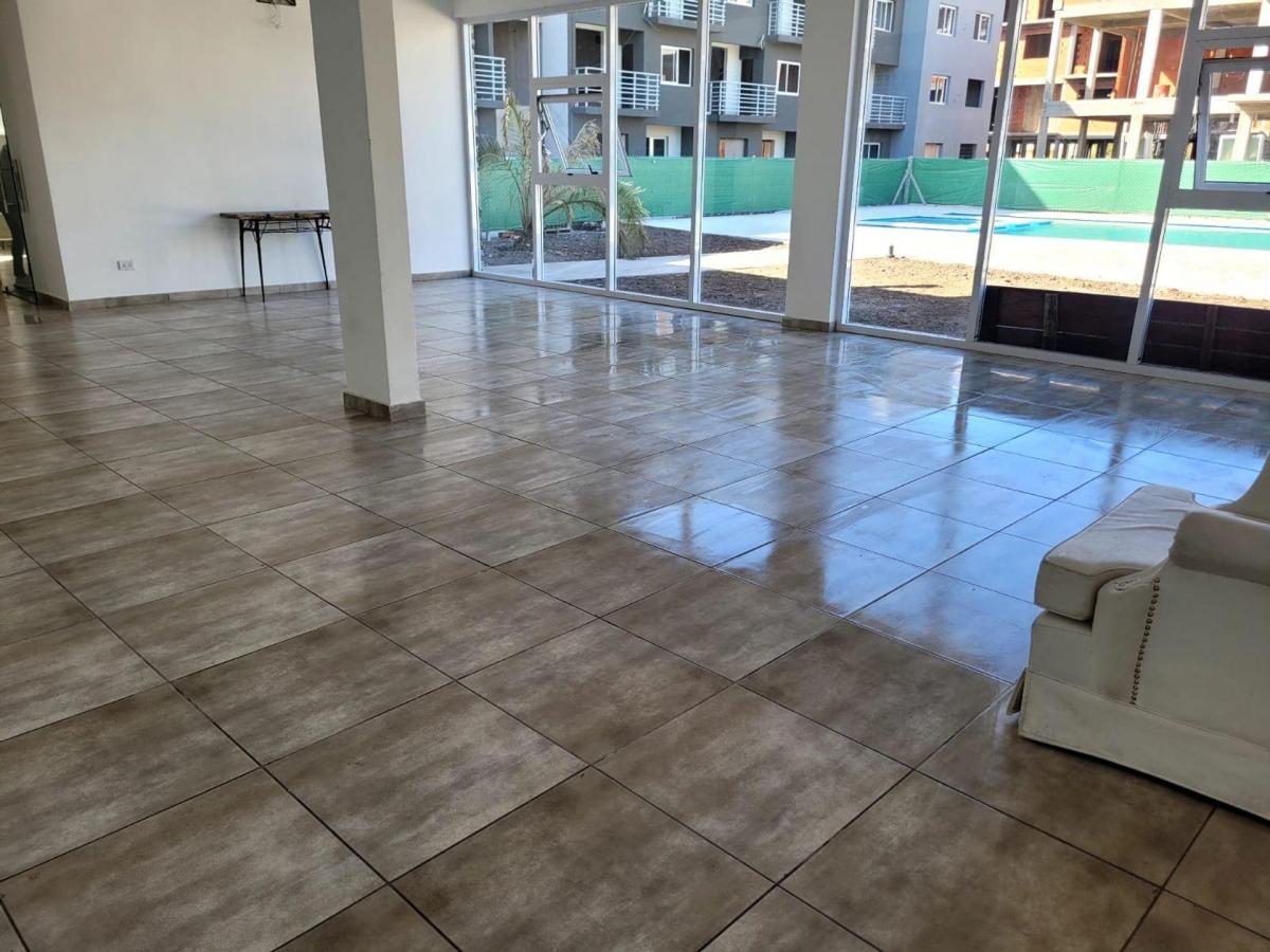 Venta Depto 3 Amb Complejo Solares Moreno Permuta 2