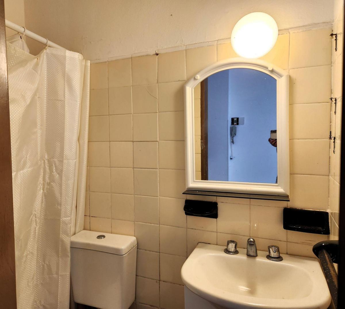 ¡Oportunidad! Venta Monoambiente en Olivos 5