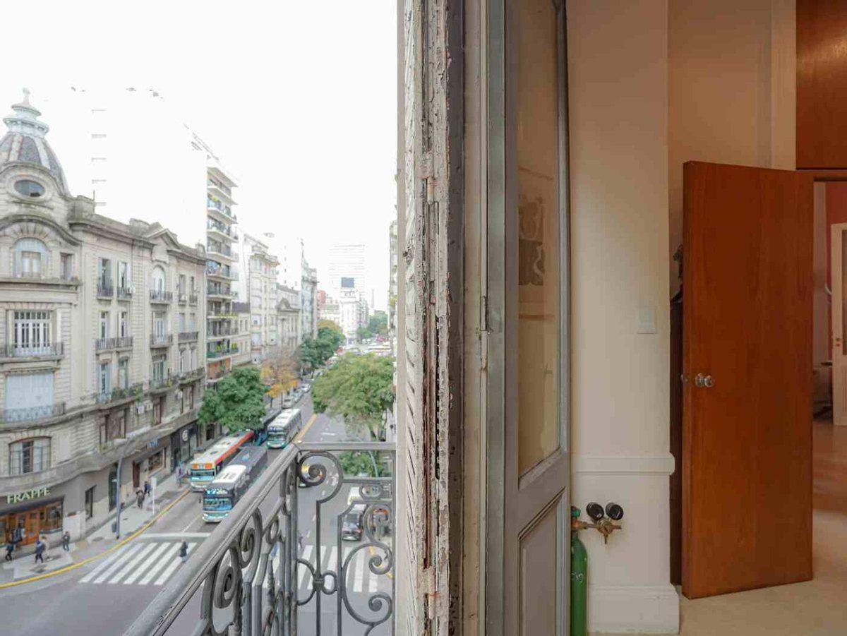 Departamento en Venta Barrio Norte Cochera 2