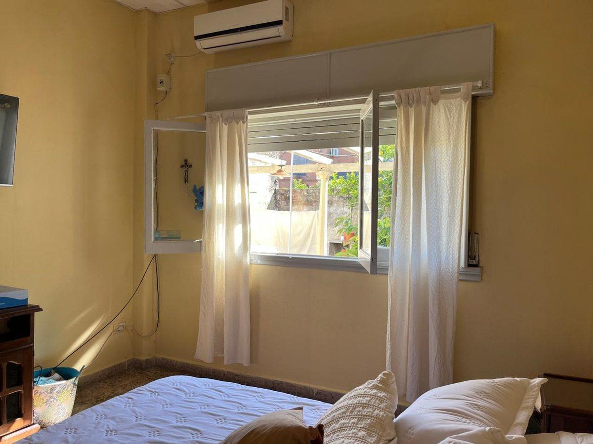 Casa Venta Villa Lynch 4 Ambientes Jardín 2