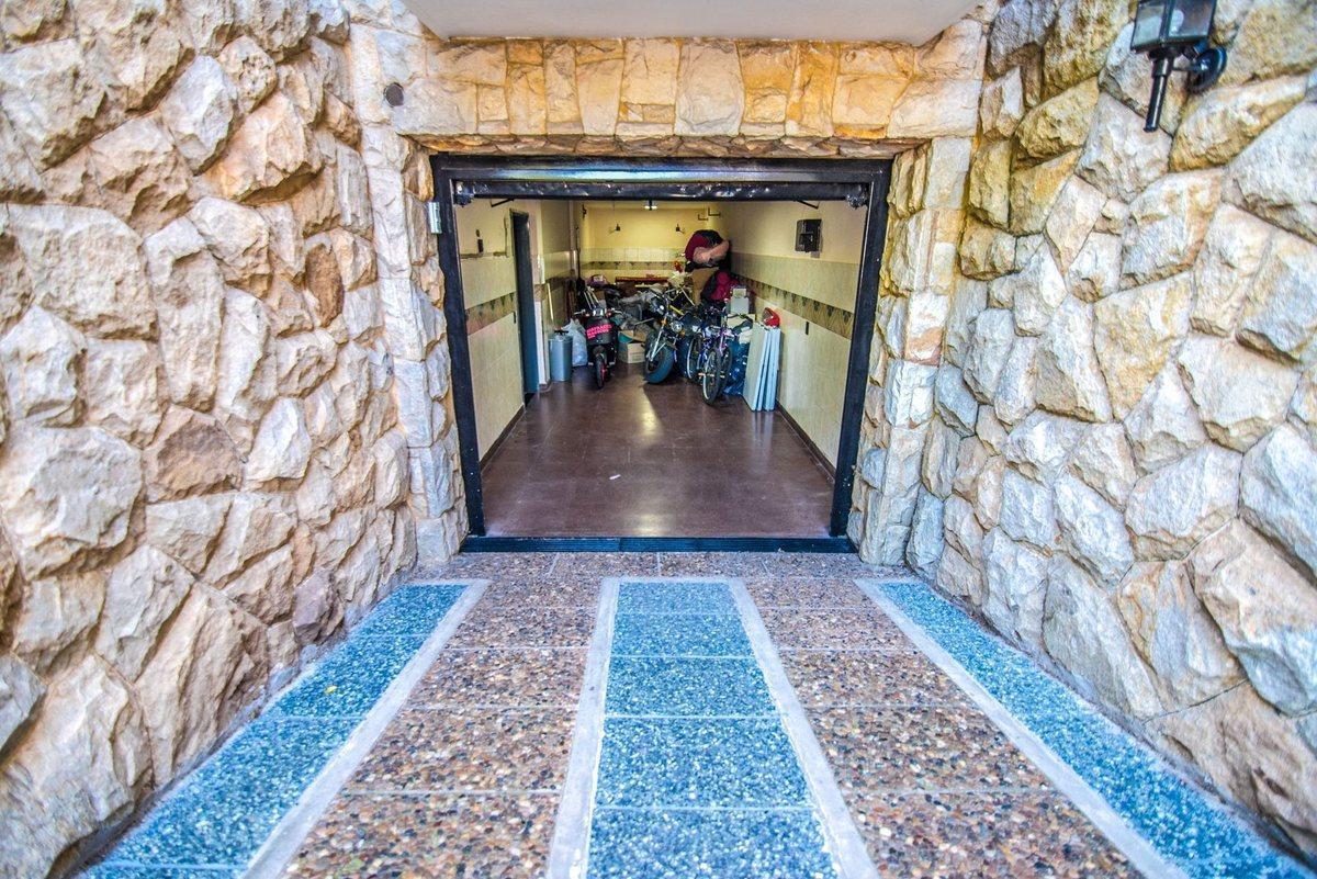 Casa Venta Liniers 6 Ambientes - Permuta - Financiaci 4