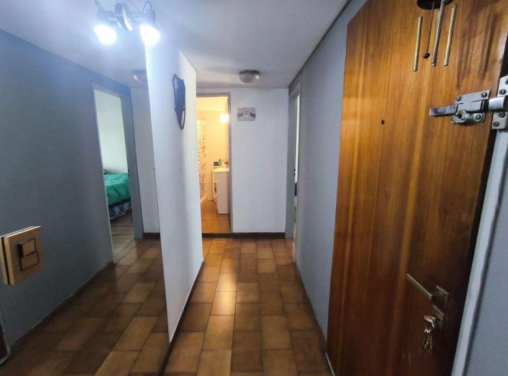 DEPARTAMENTO 3 AMBIENTES EN 1° PISO C/COCHERA 3