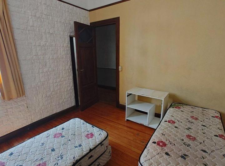 Venta departamento en Balvanera 4