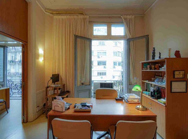 DEPARTAMENTO EN VENTA BARRIO NORTE COCHERA 4