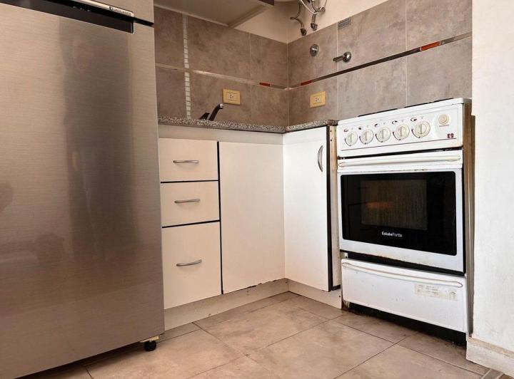 VENTA MONOAMBIENTE BALCON AL FRENTE / CABALLITO 2