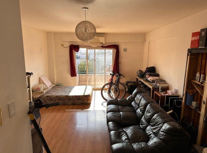 VENTA MONOAMBIENTE BALCON AL FRENTE / CABALLITO 4