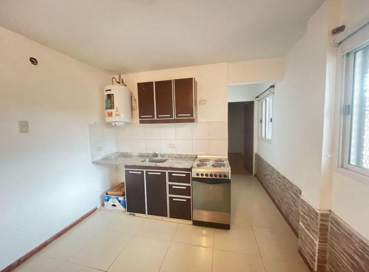 Departamento 2 ambientes Moreno 2