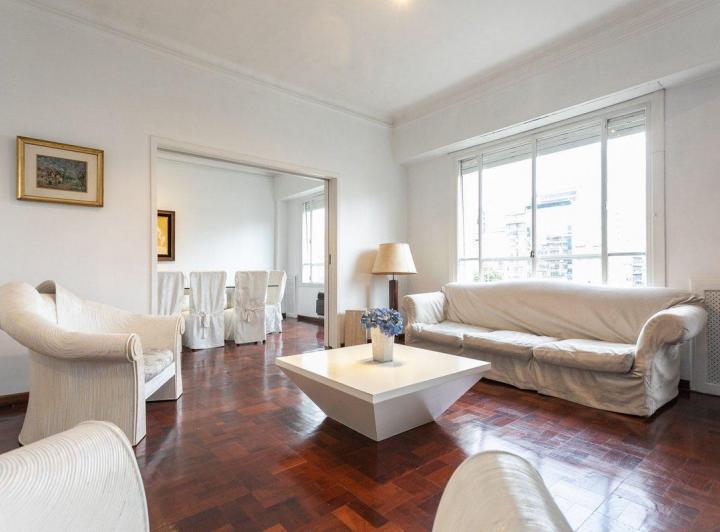 Departamento 6 ambientes en venta en Recoleta 5