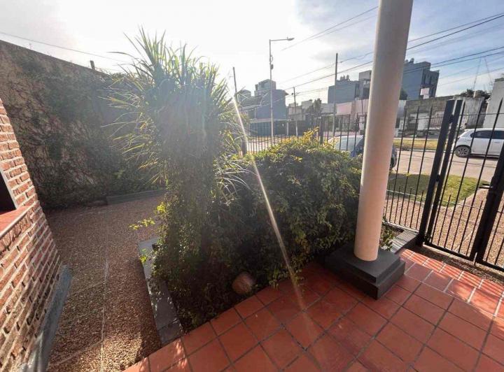 Venta casa 4 ambientes quincho/pileta en Cañuelas 4