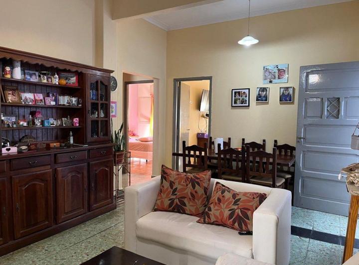 Casa Venta Villa Lynch 4 ambientes Jardín 2