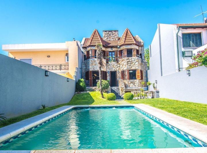 CASA VENTA LINIERS 6 AMBIENTES- PERMUTA-FINANCIACI 4
