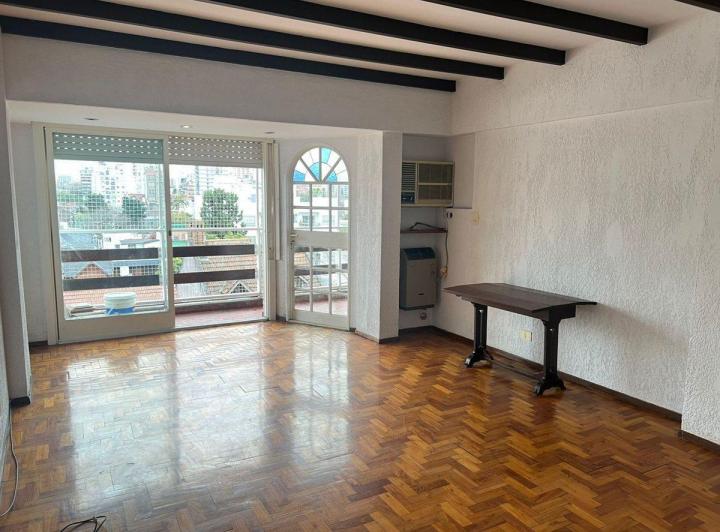 VENTA DEPTO 3 AMBIENTES C/COCHERA EN COLEGIALES 2