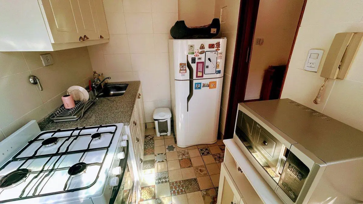 VENTA DOS AMBIENTES LUMINOSOS SOBRE AV SAN MARTIN 2
