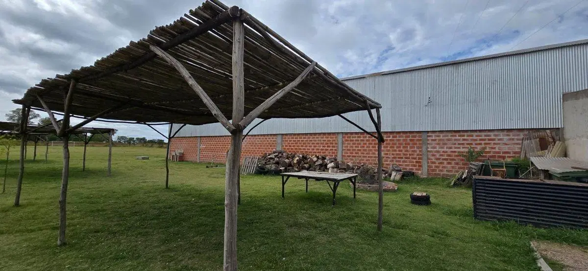 Venta complejo y terreno + galpon industrial 4