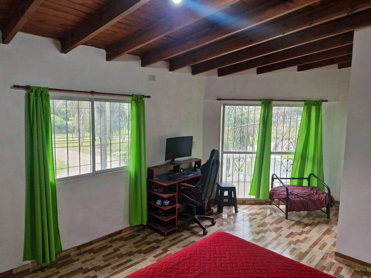 CASA VENTA SAN MIGUEL 5 AMBIENTES - PERMUTA 2