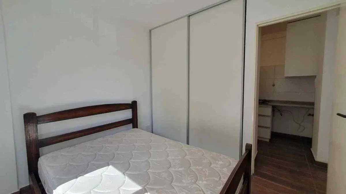 Venta Departamento 2 Ambientes en MORON 5