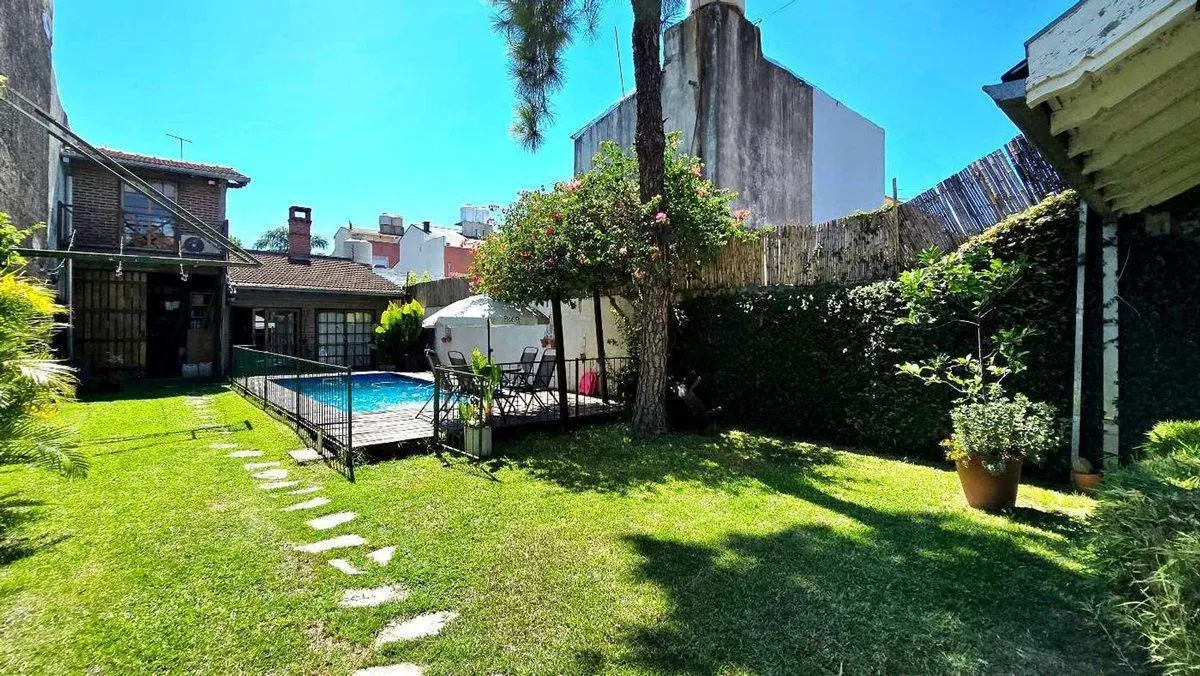 VENTA - CASA 5 AMB en OLIVOS 4