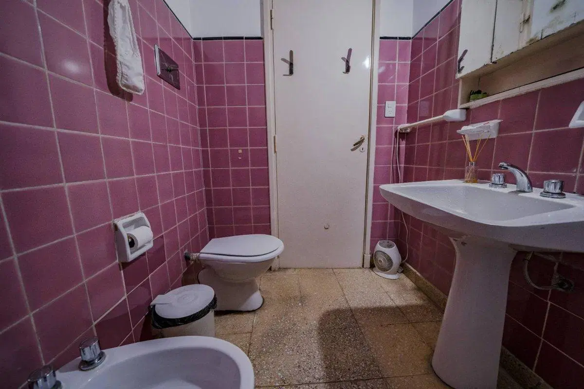 VENTA CASA 4 AMBIENTES VERSALLES 2