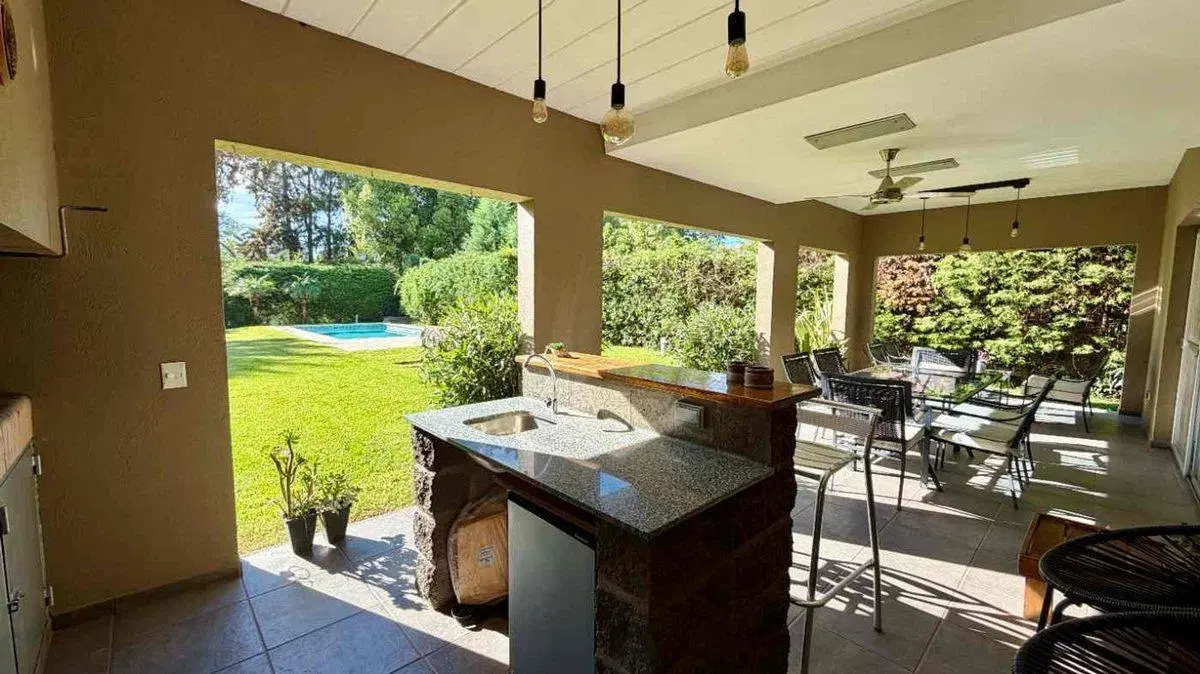 CASA EN VENTA 4 AMB SANTA MARIA DE LOS OLIVOS 5